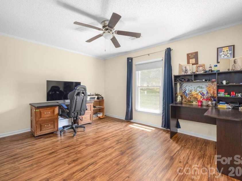 1793 Robinwood Road, Gastonia, NC 28054.  MLS# CAR4403138, YatesRealty ID 39280. 