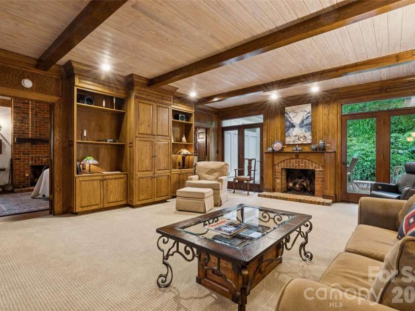 5121 Chillmark Road, Charlotte, NC 28226.  MLS# CAR4406043, YatesRealty ID 39281. ...gas log fireplace has a custom carved mantle.