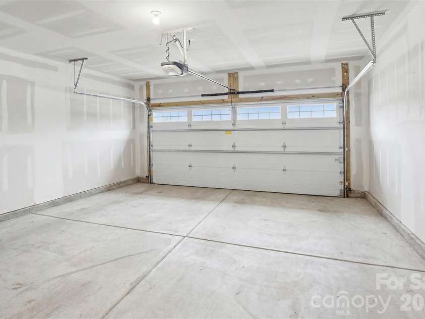 6500 Kinder Lane, Lancaster, SC 29720.  MLS# CAR4393642, YatesRealty ID 39282. 2 car garage!