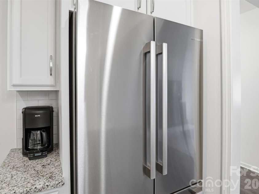 6500 Kinder Lane, Lancaster, SC 29720.  MLS# CAR4393642, YatesRealty ID 39282. Fridge does not convey
