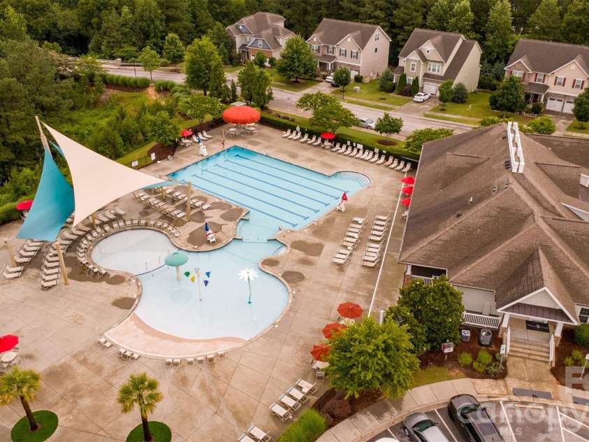 6500 Kinder Lane, Lancaster, SC 29720.  MLS# CAR4393642, YatesRealty ID 39282. Pool #1