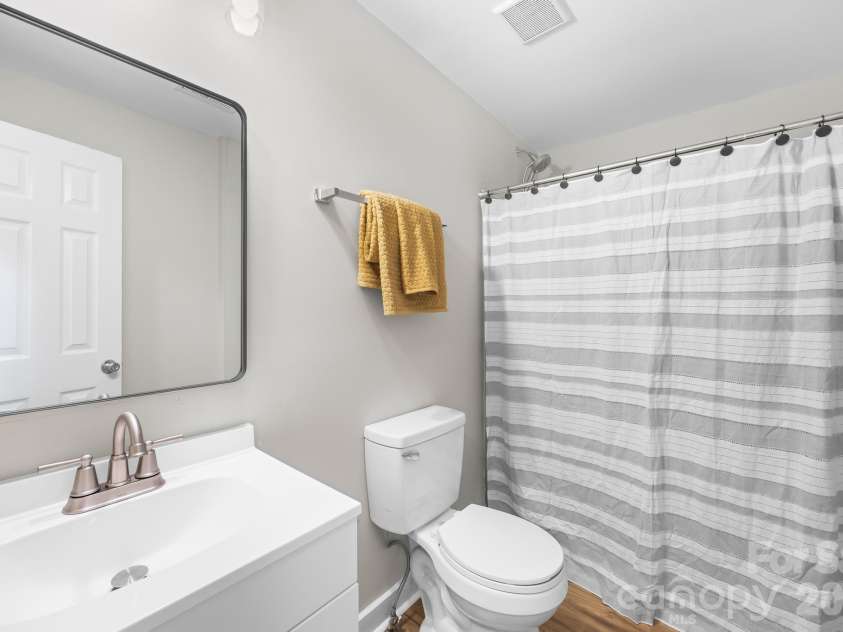 804 Jackson Street, Salisbury, NC 28144.  MLS# CAR4431793, YatesRealty ID 39286. 