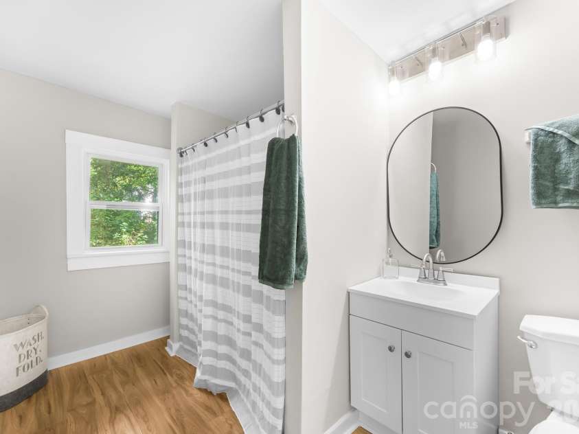 804 Jackson Street, Salisbury, NC 28144.  MLS# CAR4431793, YatesRealty ID 39286. 