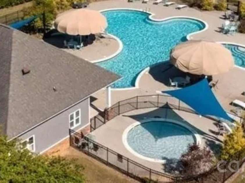 10345 Wesson Hunt Road, Huntersville, NC 28078.  MLS# CAR4406605, YatesRealty ID 39288. 