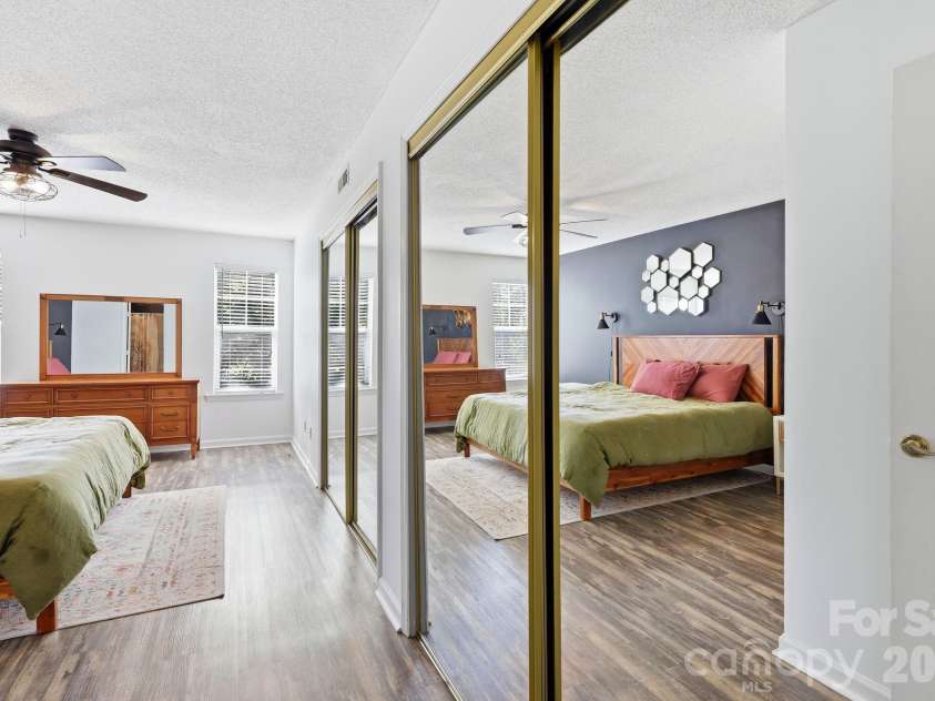 2705 Deermouse Way, Hendersonville, NC 28792.  MLS# CAR4404914, YatesRealty ID 39289. Primary Bedroom