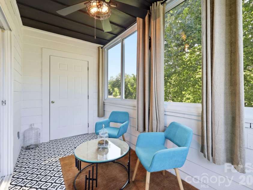2705 Deermouse Way, Hendersonville, NC 28792.  MLS# CAR4404914, YatesRealty ID 39289. Sunroom