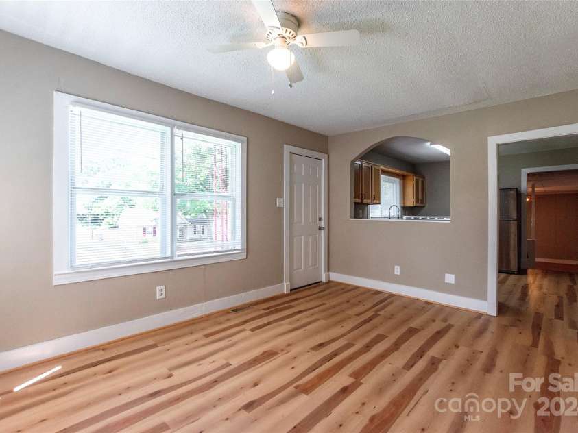 1158 Evans Avenue, Rock Hill, SC 29732.  MLS# CAR4163892, YatesRealty ID 3929. 