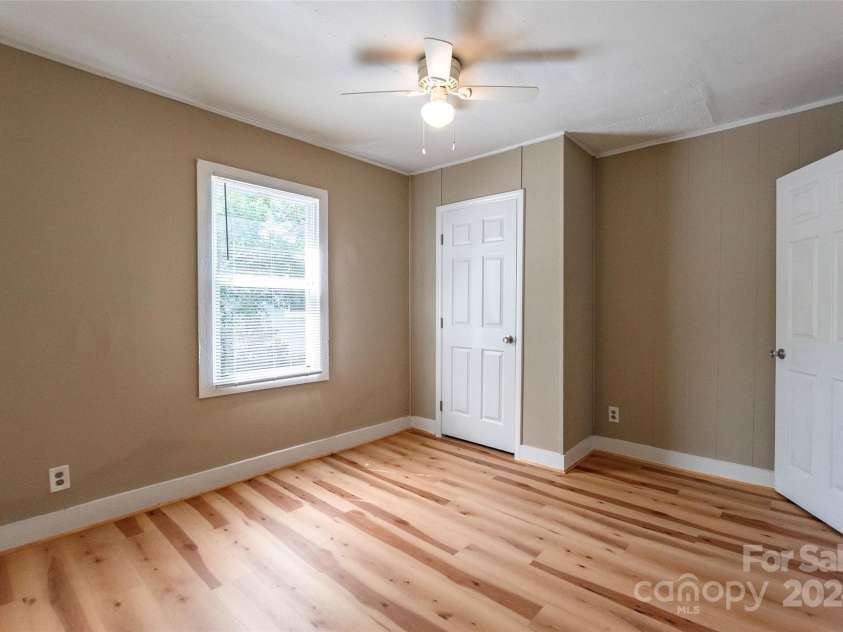 1158 Evans Avenue, Rock Hill, SC 29732.  MLS# CAR4163892, YatesRealty ID 3929. 