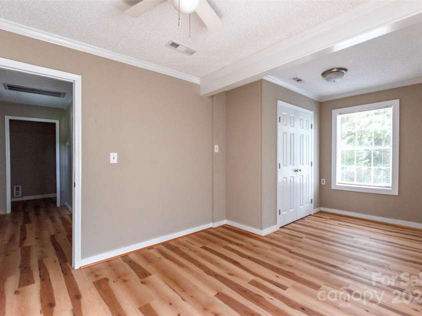 1158 Evans Avenue, Rock Hill, SC 29732.  MLS# CAR4163892, YatesRealty ID 3929. 