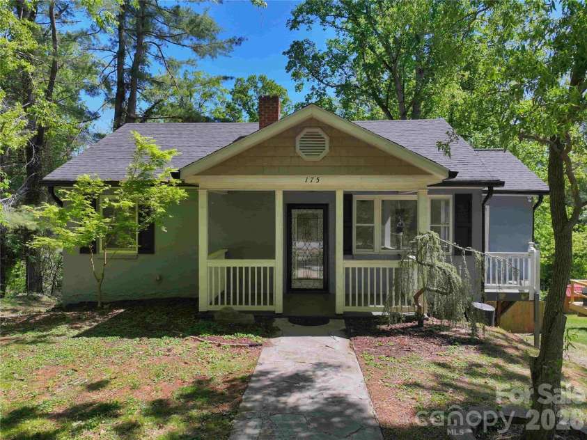 175 Chatham Road, Asheville, NC 28804.  MLS# CAR4265209, YatesRealty ID 3929. 