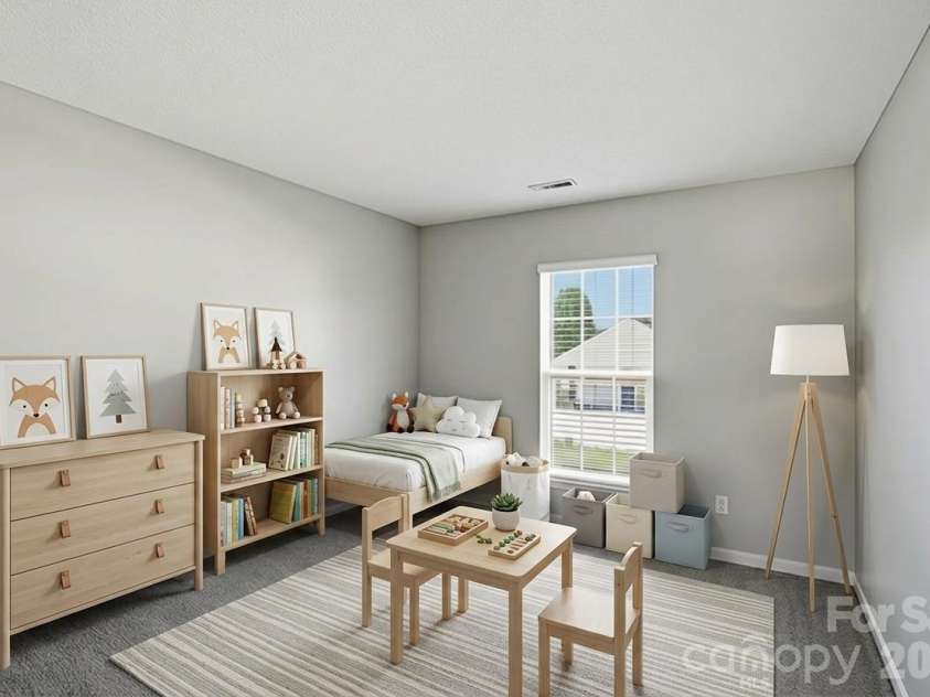 1528 Harland Street, Charlotte, NC 28216.  MLS# CAR4400321, YatesRealty ID 39290. 
