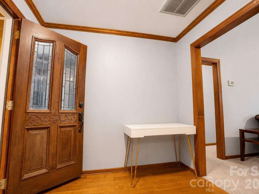 11513 Waterflower Lane, Charlotte, NC 28262.  MLS# CAR4406582, YatesRealty ID 39292. 