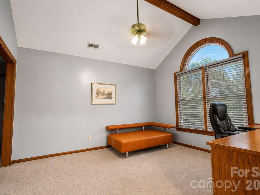 11513 Waterflower Lane, Charlotte, NC 28262.  MLS# CAR4406582, YatesRealty ID 39292. 