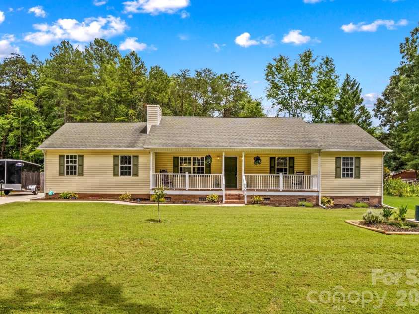 635 Charles Street, Rockwell, NC 28138.  MLS# CAR4405331, YatesRealty ID 39296. 