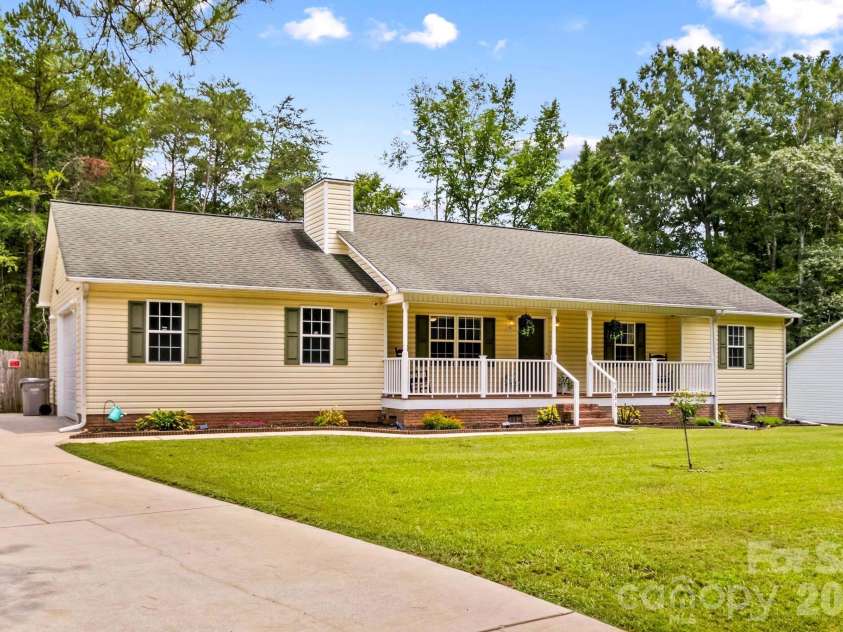 635 Charles Street, Rockwell, NC 28138.  MLS# CAR4405331, YatesRealty ID 39296. 