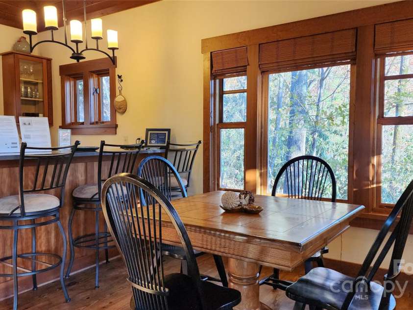 5 Chaucer Road, Black Mountain, NC 28711.  MLS# CAR4182030, YatesRealty ID 393. 