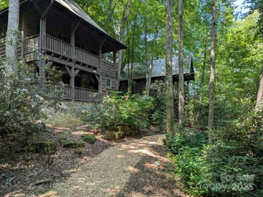 5 Chaucer Road, Black Mountain, NC 28711.  MLS# CAR4182030, YatesRealty ID 393. 