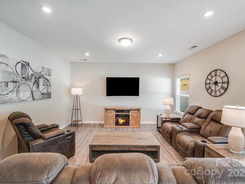 177 Park View Drive, Stanfield, NC 28163.  MLS# CAR4278709, YatesRealty ID 3930. 