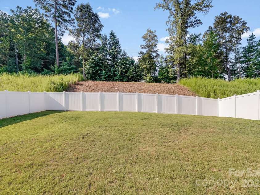 177 Park View Drive, Stanfield, NC 28163.  MLS# CAR4278709, YatesRealty ID 3930. 