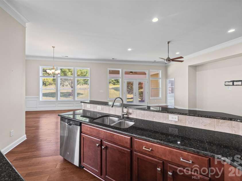 5218 Casper Drive, Charlotte, NC 28214.  MLS# CAR4404834, YatesRealty ID 39302. 