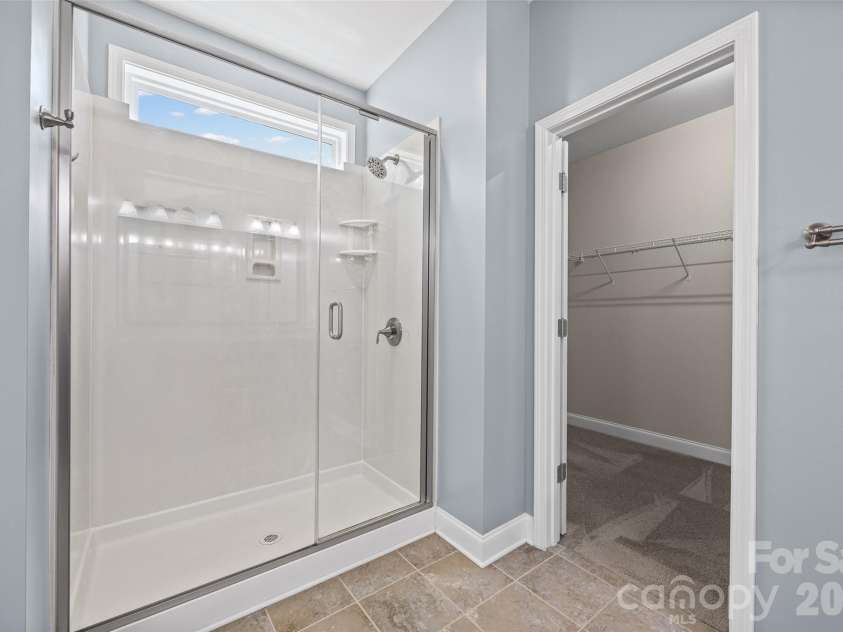 5218 Casper Drive, Charlotte, NC 28214.  MLS# CAR4404834, YatesRealty ID 39302. 