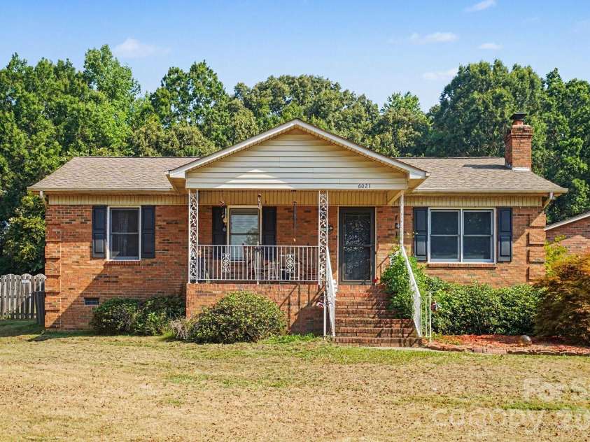 6021 Greyfield Drive, Monroe, NC 28110.  MLS# CAR4404813, YatesRealty ID 39303. 