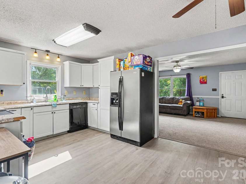 6021 Greyfield Drive, Monroe, NC 28110.  MLS# CAR4404813, YatesRealty ID 39303. 