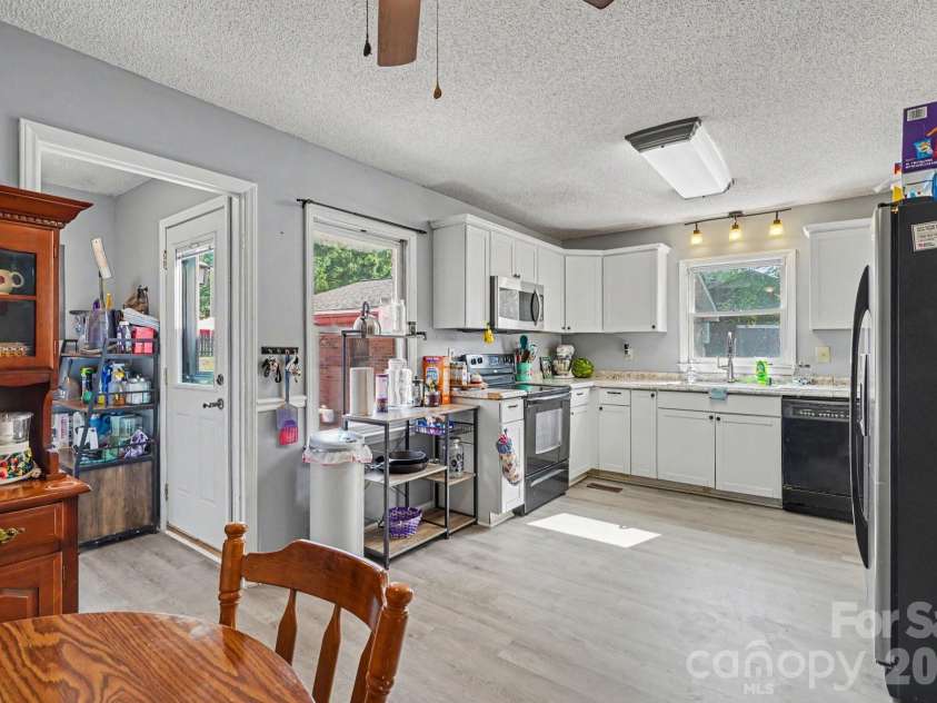6021 Greyfield Drive, Monroe, NC 28110.  MLS# CAR4404813, YatesRealty ID 39303. 