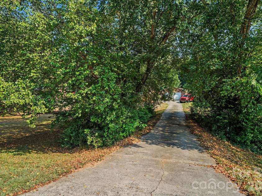 6021 Greyfield Drive, Monroe, NC 28110.  MLS# CAR4404813, YatesRealty ID 39303. 