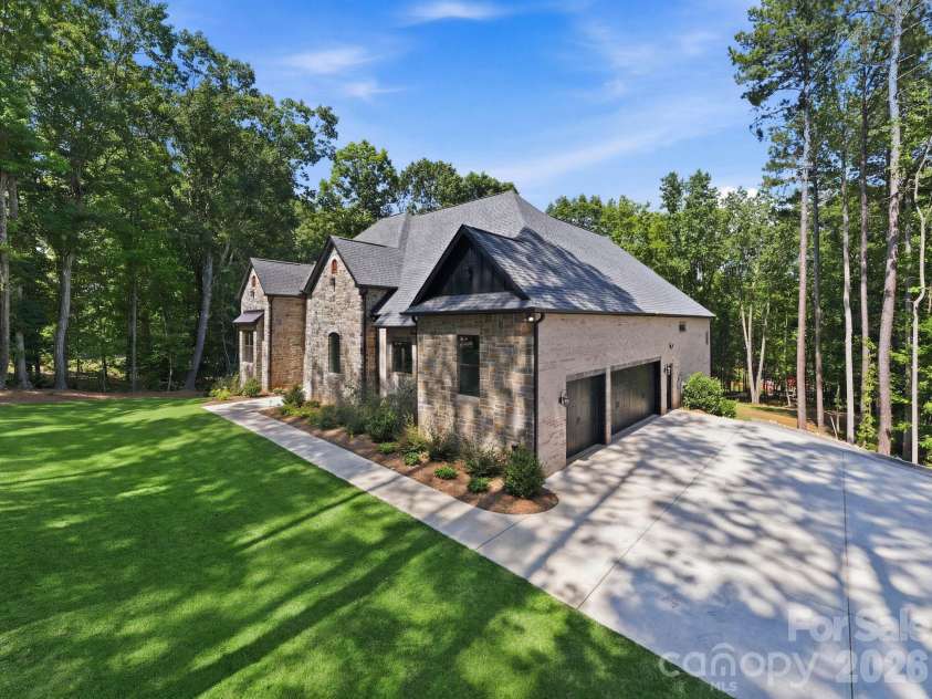 4028 Spindrift Cove Drive, Denver, NC 28037.  MLS# CAR4404828, YatesRealty ID 39304. 