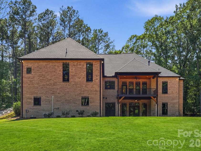 4028 Spindrift Cove Drive, Denver, NC 28037.  MLS# CAR4404828, YatesRealty ID 39304. 