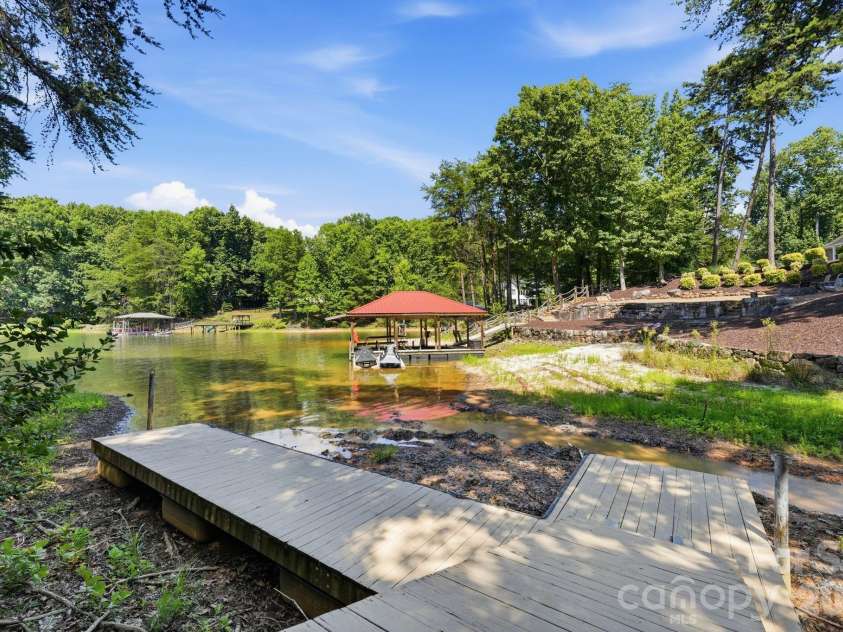 4028 Spindrift Cove Drive, Denver, NC 28037.  MLS# CAR4404828, YatesRealty ID 39304. 
