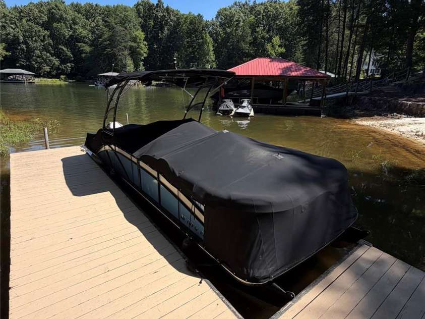 4028 Spindrift Cove Drive, Denver, NC 28037.  MLS# CAR4404828, YatesRealty ID 39304. 