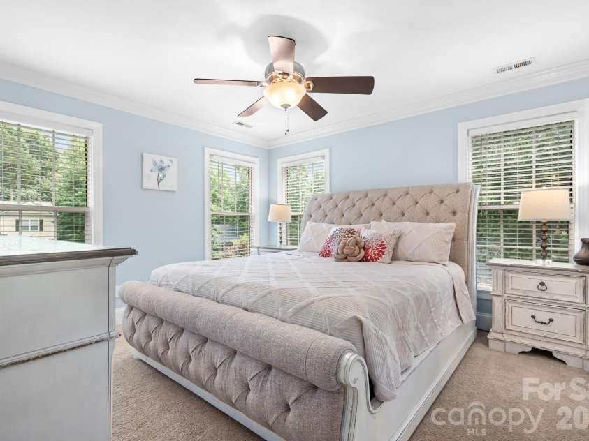 142 Valley Glen Drive, Troutman, NC 28166.  MLS# CAR4404466, YatesRealty ID 39305. 