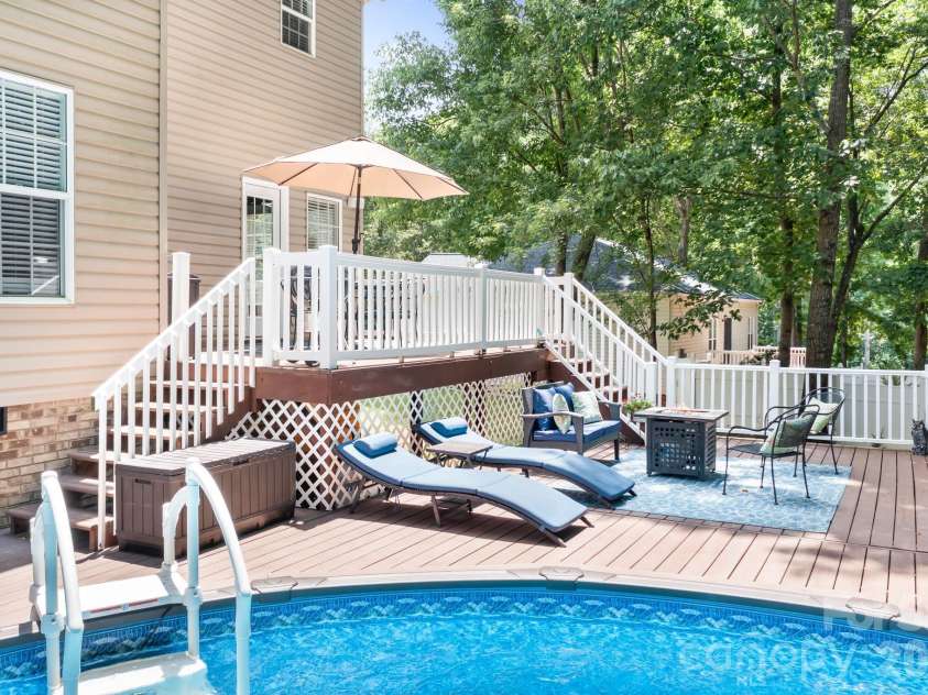 142 Valley Glen Drive, Troutman, NC 28166.  MLS# CAR4404466, YatesRealty ID 39305. 