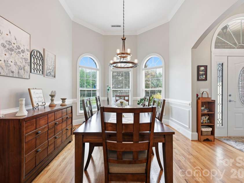 4659 Sagittarius Circle, Denver, NC 28037.  MLS# CAR4404495, YatesRealty ID 39306. Dining Room