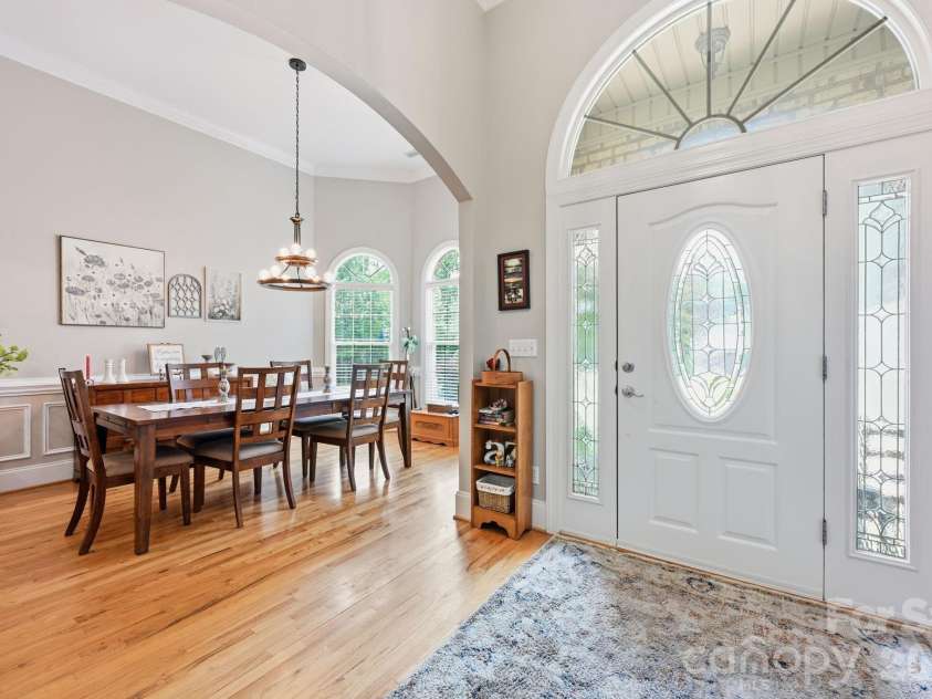 4659 Sagittarius Circle, Denver, NC 28037.  MLS# CAR4404495, YatesRealty ID 39306. Foyer/Entry Hall