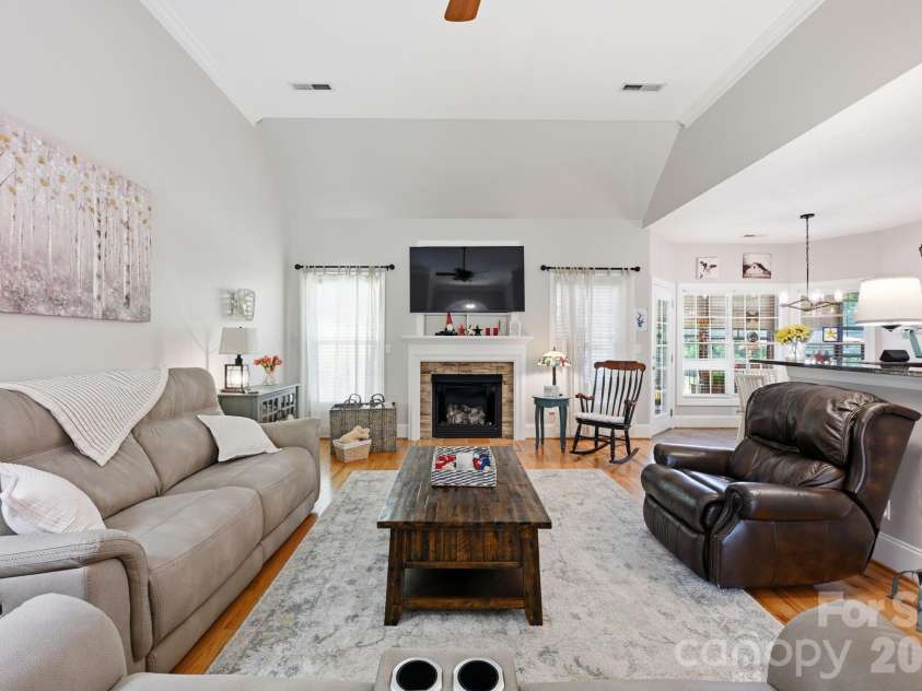4659 Sagittarius Circle, Denver, NC 28037.  MLS# CAR4404495, YatesRealty ID 39306. Great Room