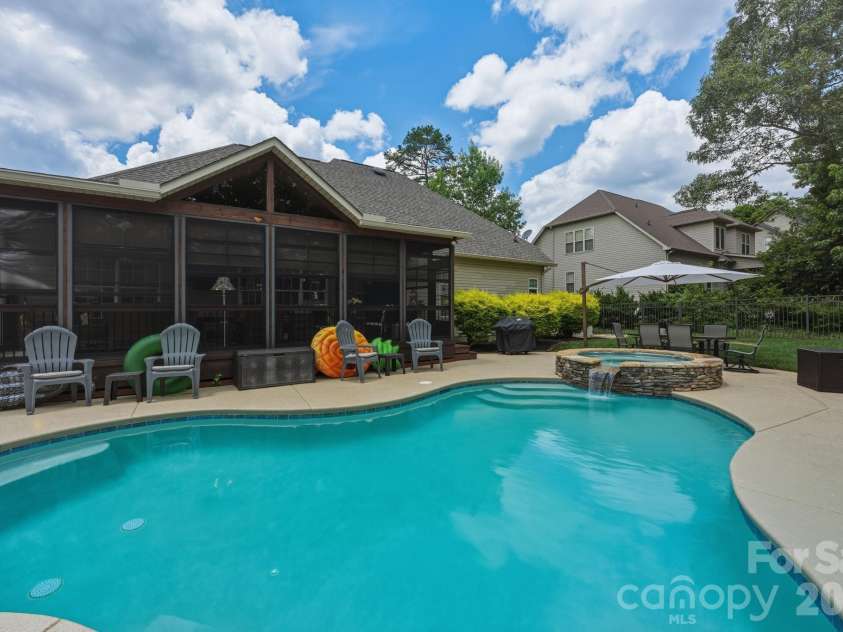 4659 Sagittarius Circle, Denver, NC 28037.  MLS# CAR4404495, YatesRealty ID 39306. Pool with Spa