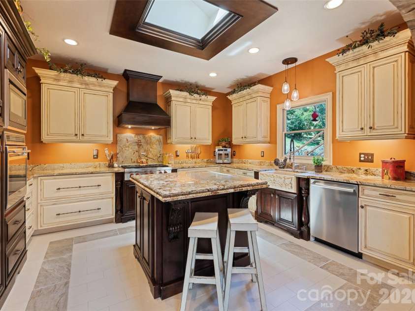 910 California Creek Road, Mars Hill, NC 28754.  MLS# CAR4404548, YatesRealty ID 39307. 