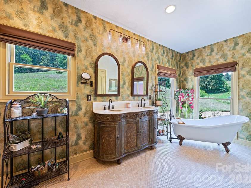 910 California Creek Road, Mars Hill, NC 28754.  MLS# CAR4404548, YatesRealty ID 39307. 