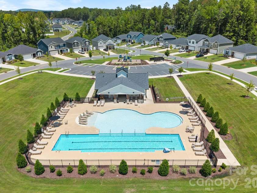 4401 Grisham Drive, Denver, NC 28037.  MLS# CAR4404928, YatesRealty ID 39308. 