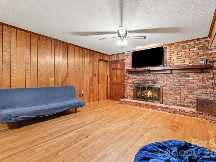 173 Hillcrest Avenue, Concord, NC 28025.  MLS# CAR4404613, YatesRealty ID 39309. 