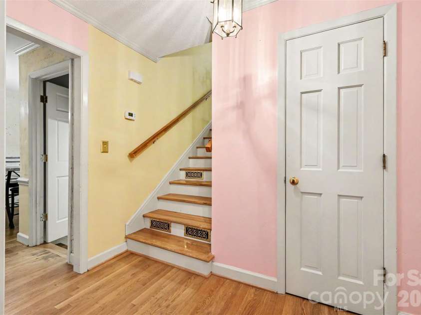 173 Hillcrest Avenue, Concord, NC 28025.  MLS# CAR4404613, YatesRealty ID 39309. 
