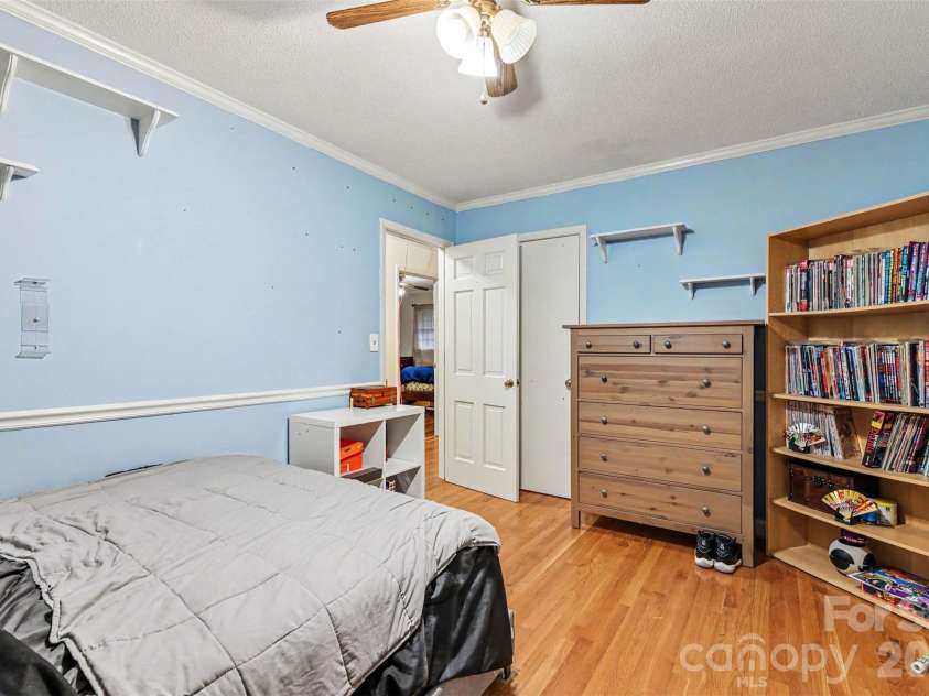 173 Hillcrest Avenue, Concord, NC 28025.  MLS# CAR4404613, YatesRealty ID 39309. 