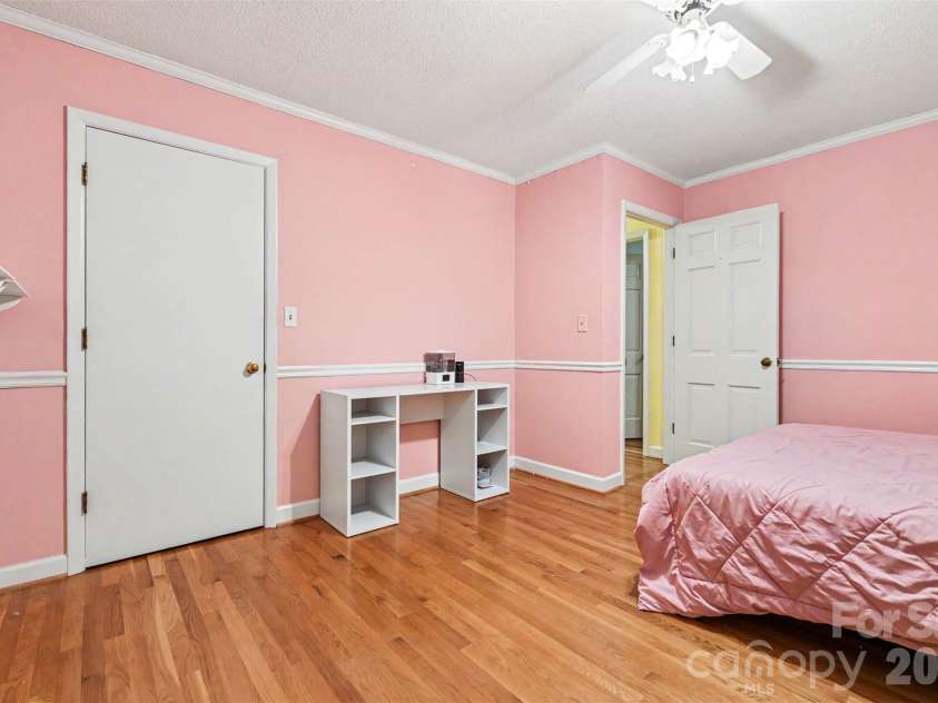 173 Hillcrest Avenue, Concord, NC 28025.  MLS# CAR4404613, YatesRealty ID 39309. 