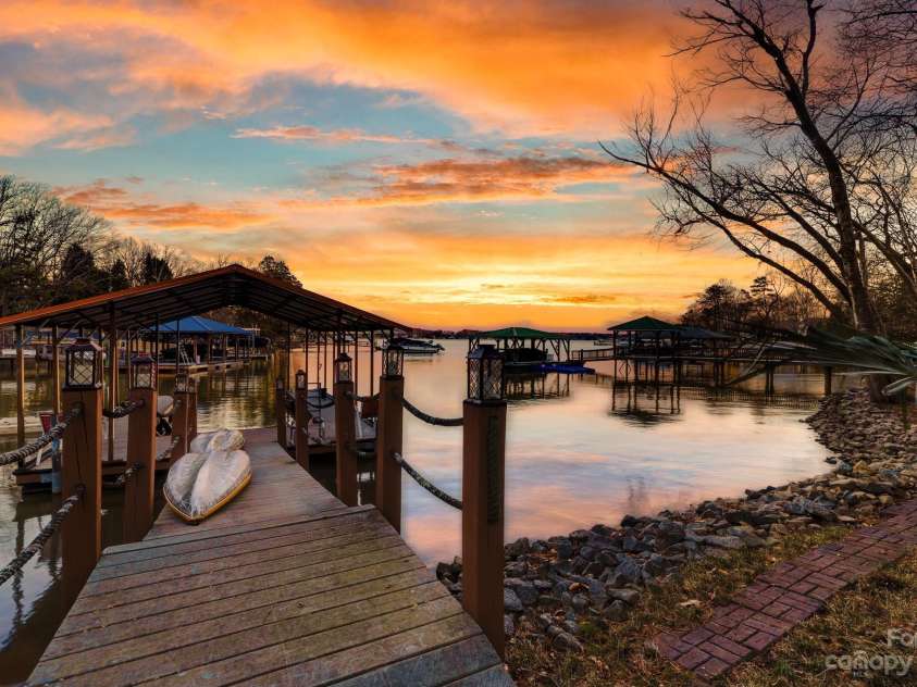 8065 Bay Pointe Drive, Denver, NC 28037.  MLS# CAR4101736, YatesRealty ID 3931. 