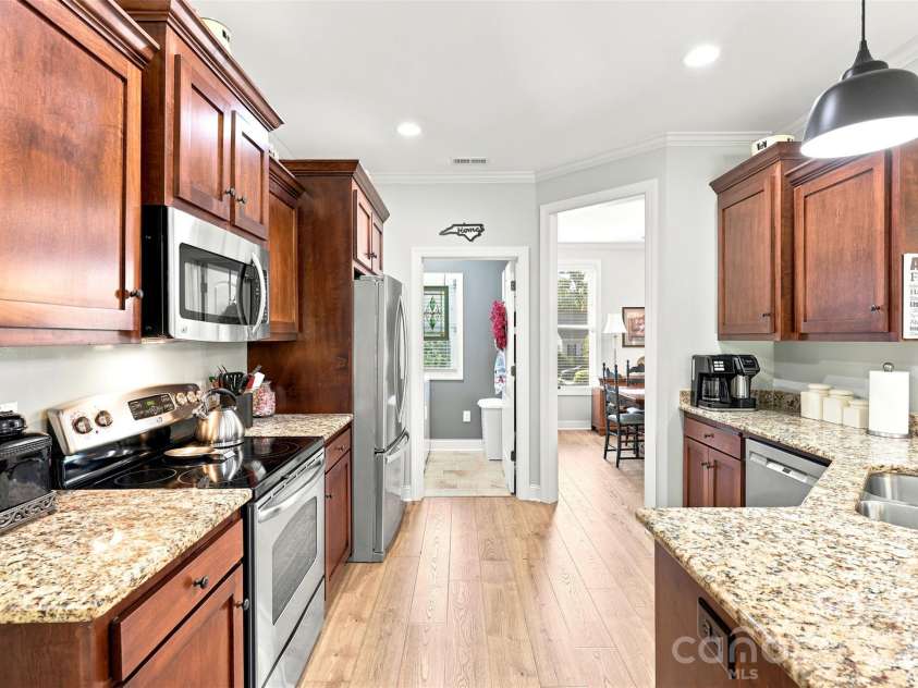 3809 Creek Ridge Drive, Denver, NC 28037.  MLS# CAR4403828, YatesRealty ID 39313. 