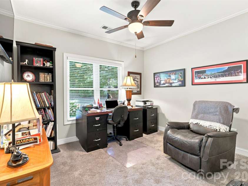 3809 Creek Ridge Drive, Denver, NC 28037.  MLS# CAR4403828, YatesRealty ID 39313. 