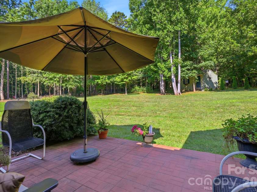 3809 Creek Ridge Drive, Denver, NC 28037.  MLS# CAR4403828, YatesRealty ID 39313. 